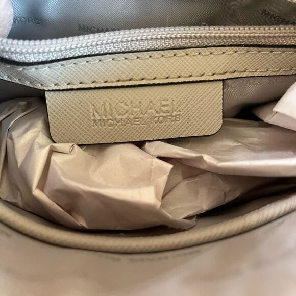 Michael Kors Mercer Heritage Signature Convertible Tote Handbag New Without Tags - Picture 10 of 12